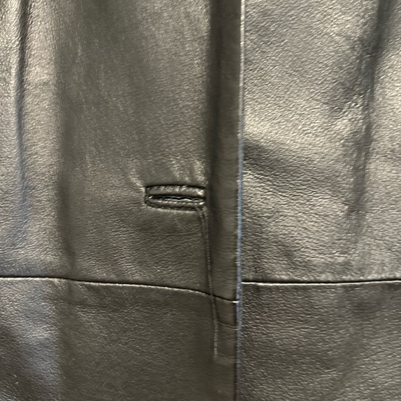 Colebrook Women's XL Black Leather Classic Mid Length Lined Coat Jacket. - Picture 13 of 14